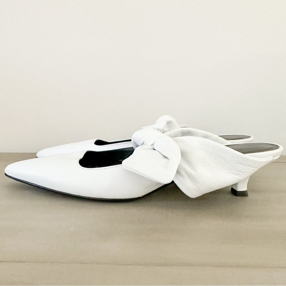 The Row White Leather Coco Bow Kitten Heel Mules sz 40 - Picture 4 of 13